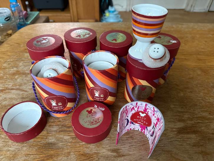 Disney Best of Mickey Chocolat Eierdopjes Set 7 stuks, Verzamelen, Disney, Nieuw, Servies, Mickey Mouse, Ophalen of Verzenden