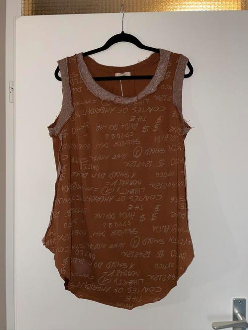 ambika bruine tanktop shirt met tekst opdruk mt 40, Kleding | Dames, T-shirts, Zo goed als nieuw, Maat 38/40 (M), Bruin, Zonder mouw