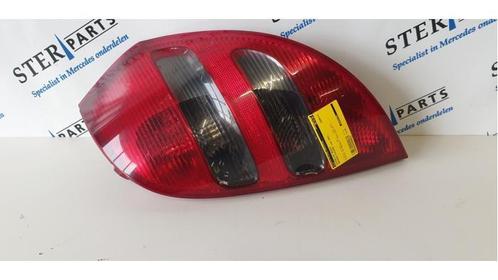 Achterlicht rechts van een Mercedes B-Klasse, Auto-onderdelen, Verlichting, Mercedes-Benz, Gebruikt, 3 maanden garantie, Ophalen of Verzenden