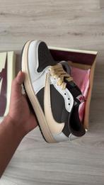 Travis Scott Mocha maat 38, Kleding | Heren, Schoenen, Ophalen of Verzenden, Zo goed als nieuw, Bruin