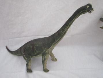 2 stuks Dinosaurussen,v.a 25,00e per stuk beschikbaar voor biedingen