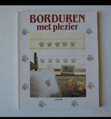 Borduren met plezier beschikbaar voor biedingen