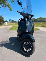 Vespa sprint 2022 SNOR Black on Black, Gebruikt, Overige modellen, Ophalen of Verzenden, Benzine