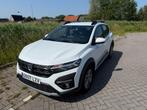 Dacia Sandero Stepway Automaat | 2022 | 15.000km Dealeronder, Auto's, Automaat, Euro 5, Achterwielaandrijving, Zwart