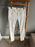 Skinny low rise jeans van Guess size 26, Guess, Wit, Ophalen of Verzenden, Zo goed als nieuw