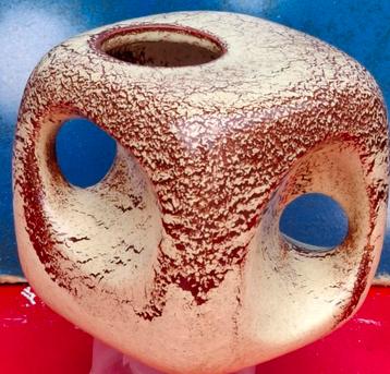 Bertoncello kubus vaas/Chimney vase. Space Age.  10/10 cm. beschikbaar voor biedingen