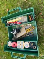 Viskoffer met diverse visspullen, Watersport en Boten, Hengelsport | Karpervissen, Ophalen, Gebruikt, Complete set
