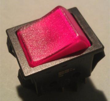 Tuimelschakelaar met rode neonverlichting beschikbaar voor biedingen