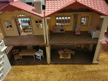 Sylvanian Families Huis, Auto & Accessoires beschikbaar voor biedingen