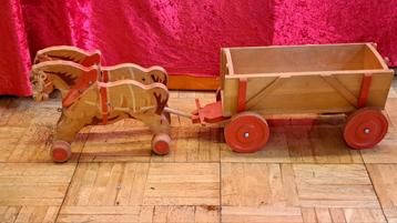 Vintage houten paard en wagen grote maat beschikbaar voor biedingen