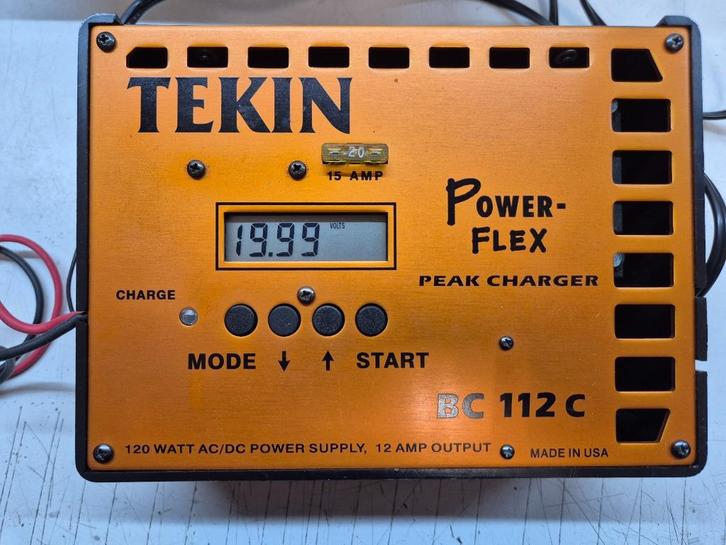 Tekin BC112C Powerflex Reflex lader, Hobby en Vrije tijd, Modelbouw | Radiografisch | Auto's, Gebruikt, Onderdeel, Elektro, Overige schalen