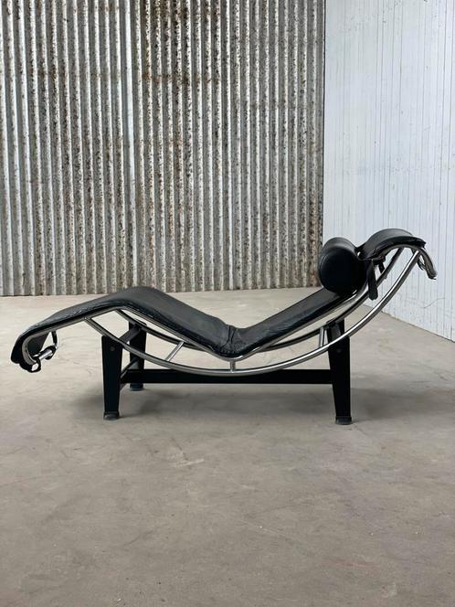 Vintage | Corbusier | ligstoel | chaise longue design stoel, Huis en Inrichting, Stoelen, Gebruikt, Ophalen