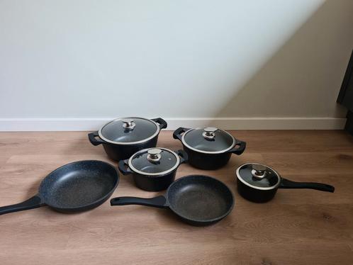 MK Pannenset (6-delig), Huis en Inrichting, Keuken | Potten en Pannen, Gebruikt, Pannenset, Inductieplaat, Ophalen