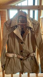 Prachtige M zandbruine zomer/tussenjas Khujo, Ophalen of Verzenden, Zo goed als nieuw, Bruin