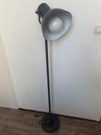 Staande lamp, Huis en Inrichting, Lampen | Vloerlampen, Ophalen, Zo goed als nieuw, 150 tot 200 cm