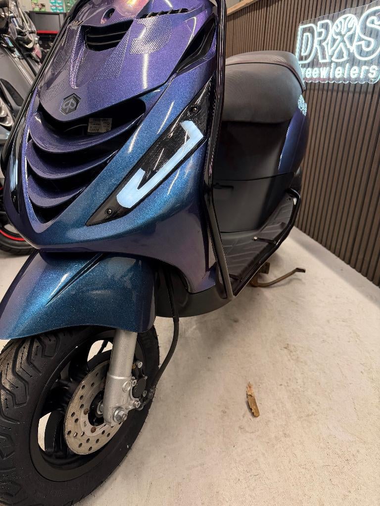Piaggio zip 2018 BROM | Nieuwstaat | Rijklaar | Garantie, Overige modellen, Maximaal 45 km/u, Ophalen of Verzenden, Zo goed als nieuw