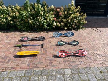 Skateboards en Pogo Stick - Zo goed als nieuw beschikbaar voor biedingen