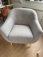Grijs Fauteuil met licht beige houten voeten, Huis en Inrichting, Fauteuils, Ophalen, Zo goed als nieuw, Stof