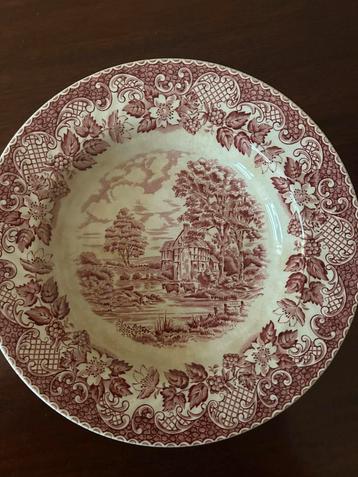 3 Engelse diepe borden‼️ beschikbaar voor biedingen