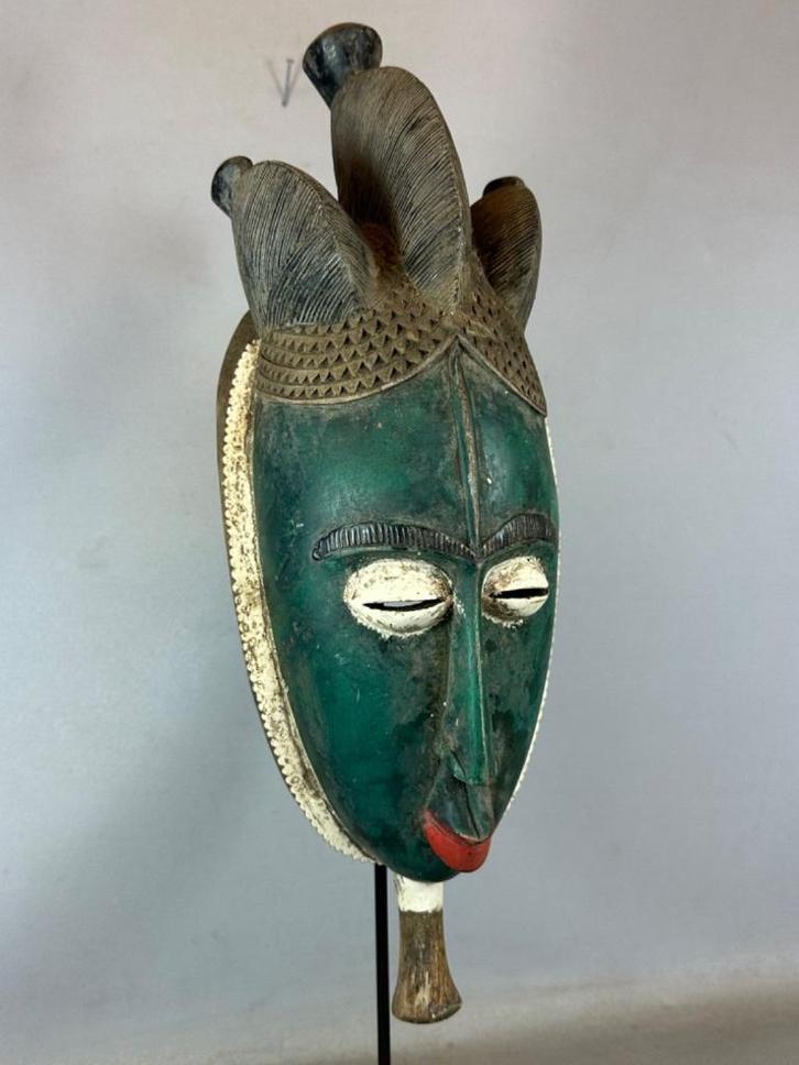 251247 Afrikaans Baule masker uit - Ivoorkust, Antiek en Kunst, Kunst | Niet-Westerse kunst, Ophalen of Verzenden