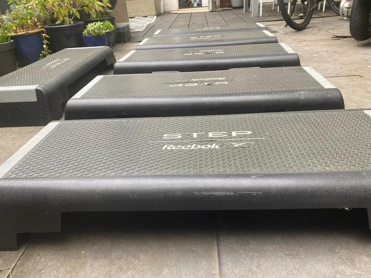 Reebok steps - 6 stuks, Sport en Fitness, Fitnessmaterialen, Gebruikt, Stepbank, Ophalen