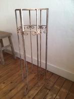 Brocante "plantentafeltje", Hoog 86 / doorsnede 28 cm Uniek, Ophalen