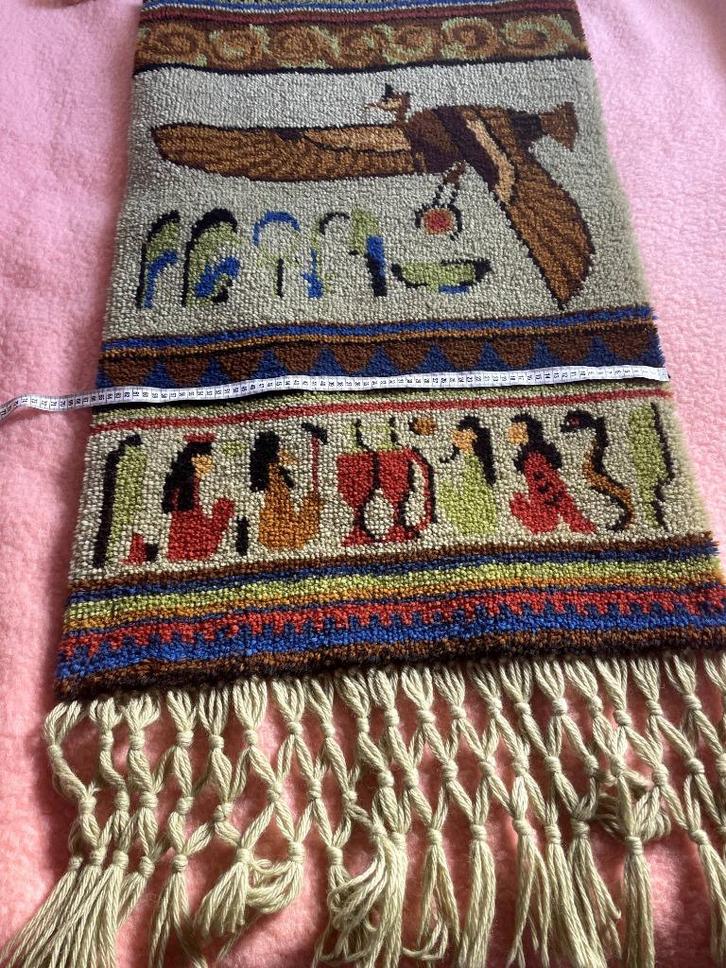 Vintage wollen groen wandkleed 66x105, Antiek en Kunst, Antiek | Kleden en Textiel, Ophalen of Verzenden