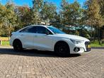 Audi A3 30 TFSI 110pk S Tronic 2021 Wit Business ed Trekhaak, Auto's, Wit, Origineel Nederlands, Particulier, Sedan