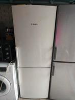 Mooie bosch koelvriescombinatie, Witgoed en Apparatuur, Koelkasten en IJskasten, 200 liter of meer, Met aparte vriezer, Zo goed als nieuw