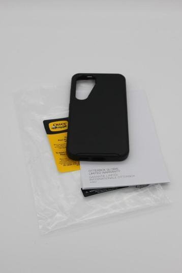 Nieuwe Otterbox Symmetry telefoonhoes voor de Samsung S24 beschikbaar voor biedingen