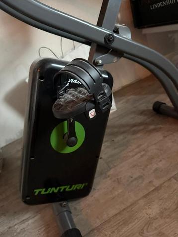 Home trainer  beschikbaar voor biedingen