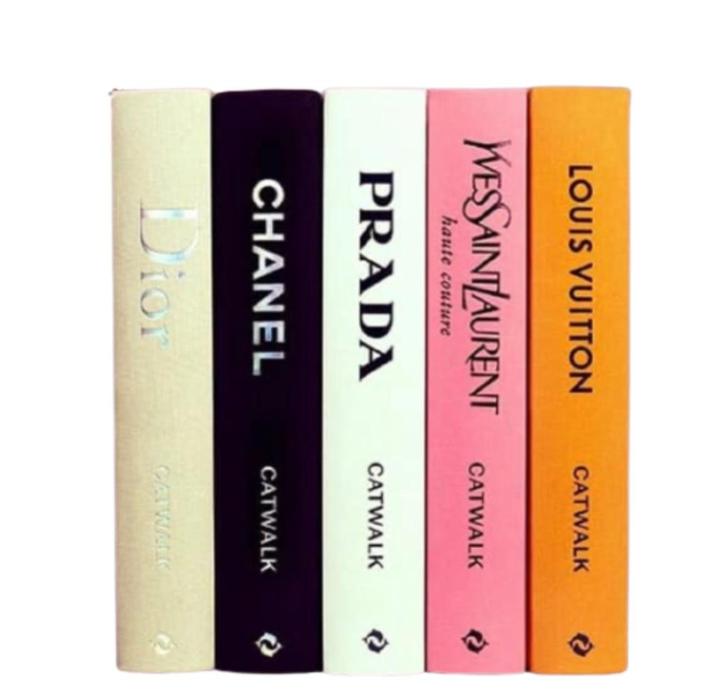 BESTSELLER Catwalk serie - Dior, Prada,Chanel, Louis Vuitton, Boeken, Mode, Nieuw, Mode algemeen, Ophalen of Verzenden