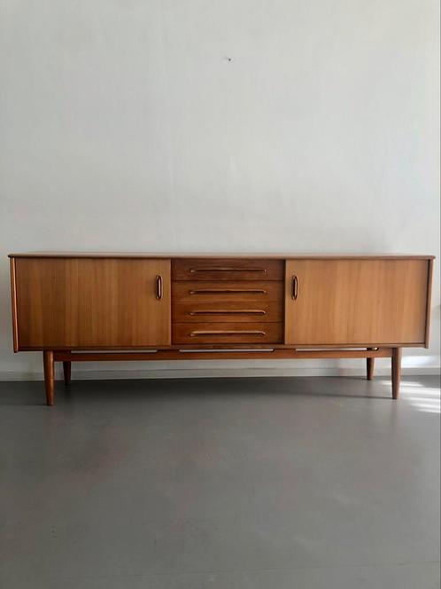 Vintage teak design dressoir Cortina Nils Jonsson Sweden, Huis en Inrichting, Kasten | Dressoirs, Zo goed als nieuw, 200 cm of meer