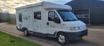 Bürstner T604 Harmony halfintegraal camper, nieuwstaat, Caravans en Kamperen, Campers, Chemisch toilet, Ringverwarming, Fiat, Treinzit