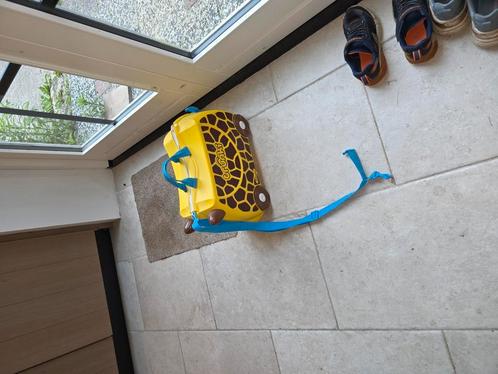 trunki reiskoffer kinderkoffer giraffe, Sieraden, Tassen en Uiterlijk, Koffers, Zo goed als nieuw, Hard kunststof, Minder dan 50 cm