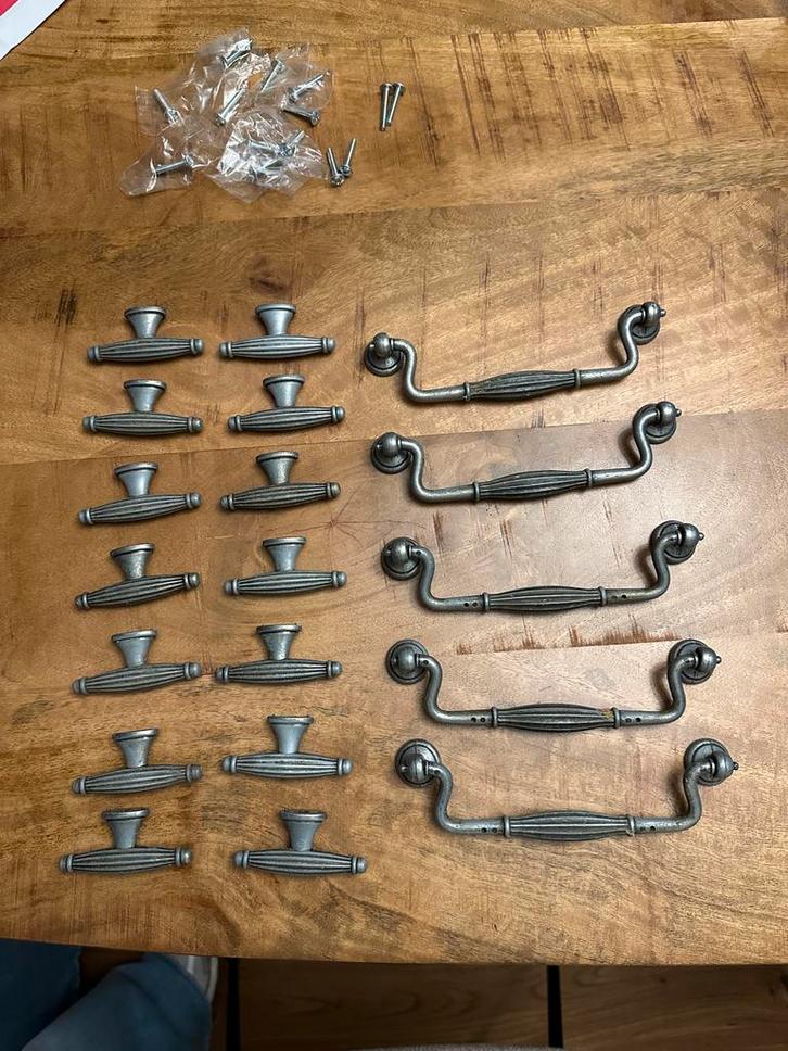 Klassieke Keukengreepjes & Kastknopjes Antiek Zilver, Huis en Inrichting, Woonaccessoires | Kapstokken, Zo goed als nieuw, Overige typen