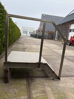 Mooie RVS opstap/trap., Doe-het-zelf en Verbouw, Ladders en Trappen, Ophalen, Gebruikt, Minder dan 2 meter