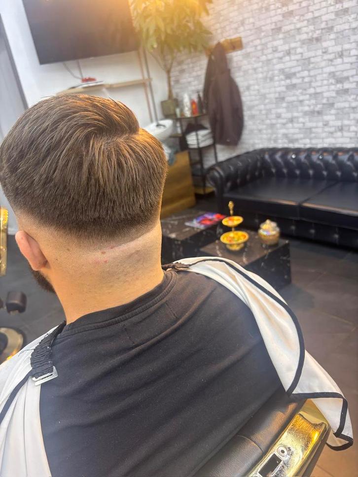 Modellen gezocht voor zowel voor stage en school, Huizen en Kamers, Op zoek naar een kamer