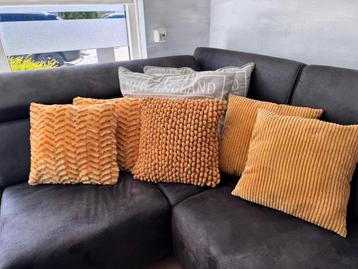 Luxe kussens 7stuks  beschikbaar voor biedingen