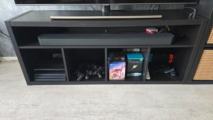 Ikea Kallax tv meubel, Huis en Inrichting, Kasten | Televisiemeubels, Zo goed als nieuw, Ophalen