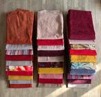 30 nieuwe stoffen (roze rood geel), Hobby en Vrije tijd, Stoffen en Lappen, Ophalen of Verzenden, Nieuw