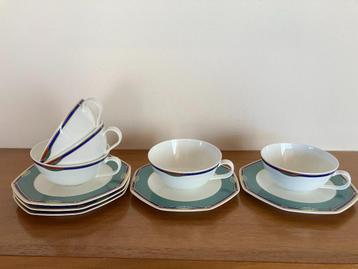 Theekoppen 5 x Hutschenreuther; 5x Arzberg; 2 x Fürstenberg. beschikbaar voor biedingen