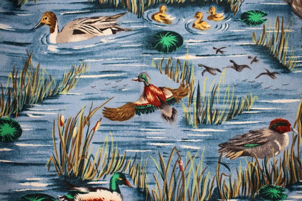 Lap 100% katoen stof - blauw met eenden in vijver #4347, Hobby en Vrije tijd, Stoffen en Lappen, Blauw, Nieuw, Ophalen of Verzenden