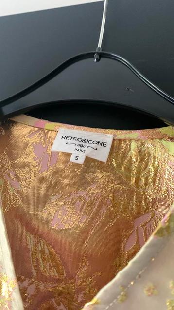 Nieuw. Blouse overslag met pofmouw maat S beschikbaar voor biedingen