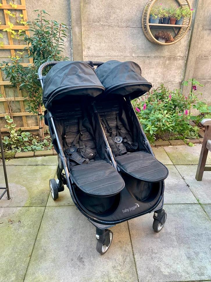 Tweelingbuggy Baby Jogger City Tour 2 Double, Kinderen en Baby's, Buggy's, Gebruikt, Overige merken, Regenhoes, Ophalen