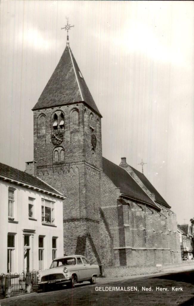 Geldermalsen- kerk, Ophalen of Verzenden, Voor 1920, Gelopen, Gelderland