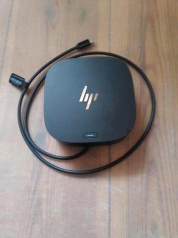 HP Usb-c dock G5 met lader (dock heeft defect) beschikbaar voor biedingen