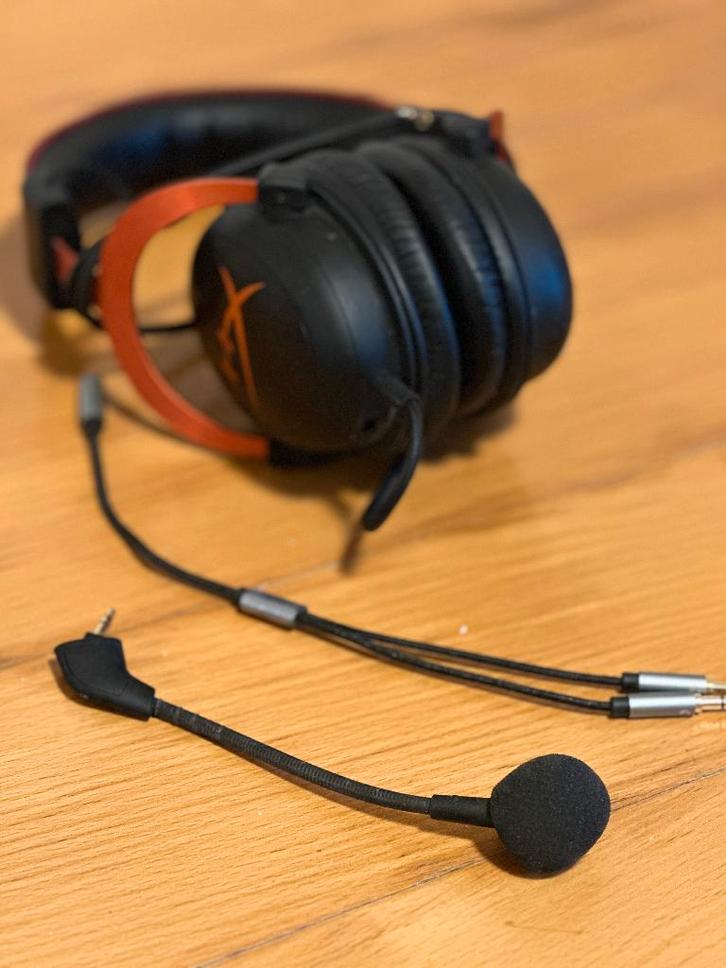 HyperX gaming headset met microfoon, Computers en Software, Headsets, Zo goed als nieuw, Gaming headset, Ophalen