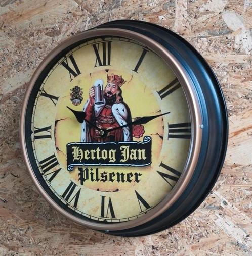 HERTOG JAN wandklok met metalen rand, Verzamelen, Biermerken, Nieuw, Hertog Jan, Ophalen of Verzenden