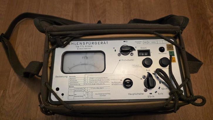 Stralingsmeter TTL 6109a, Verzamelen, Militaria | Algemeen, Landmacht, Nederland, Ophalen of Verzenden